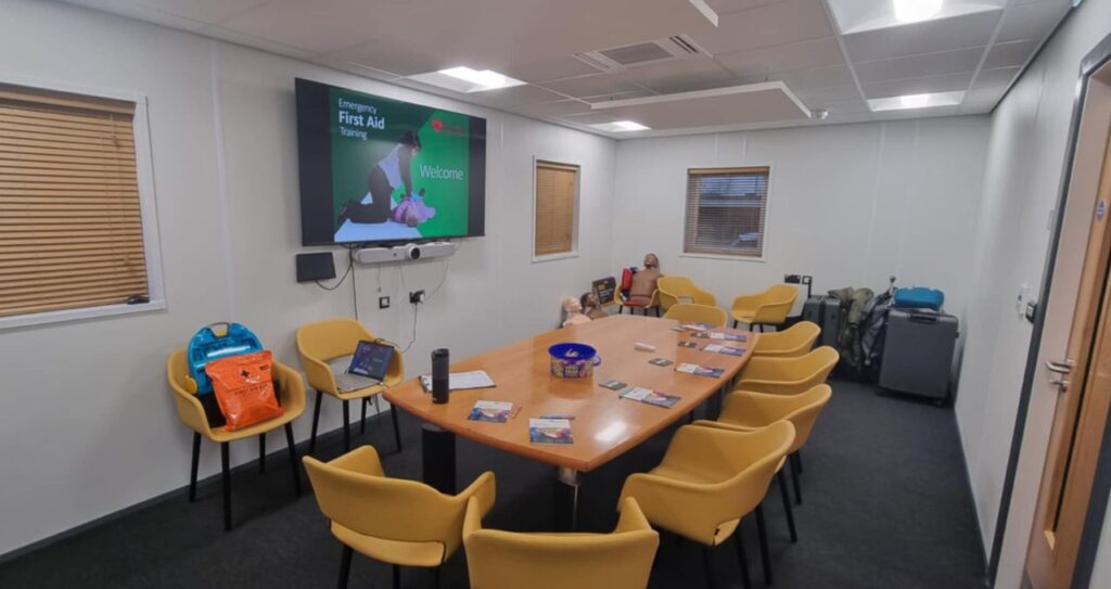 Emergency First Aid Catastrophic Bleed Training with Svitzer Tees